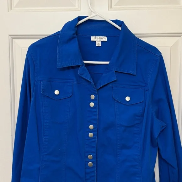 Dressbarn Vibrant Blue Jean Jacket. Size 1X - Picture 3 of 9